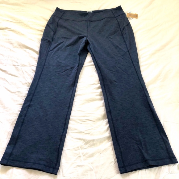 duluth trading stretch pants